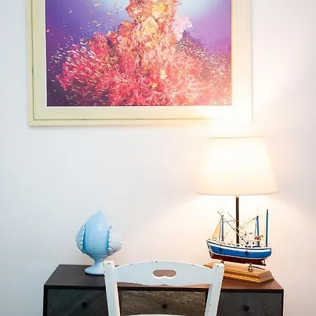 Bed & Breakfast Sea Garden -