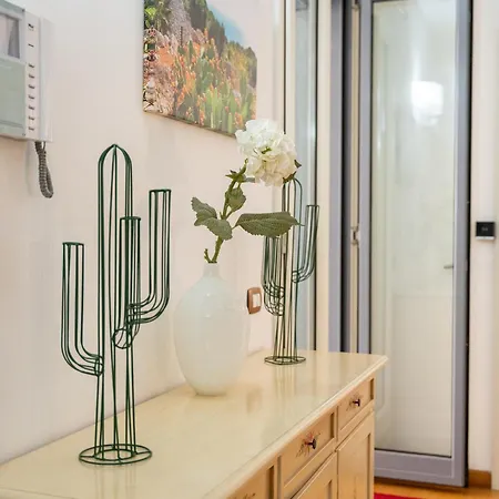 Bed & Breakfast Sea Garden -