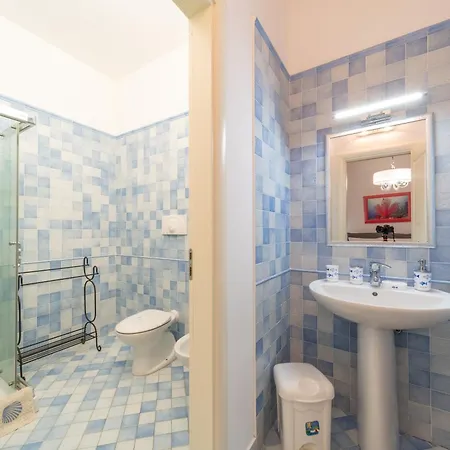Bed & Breakfast Sea Garden -